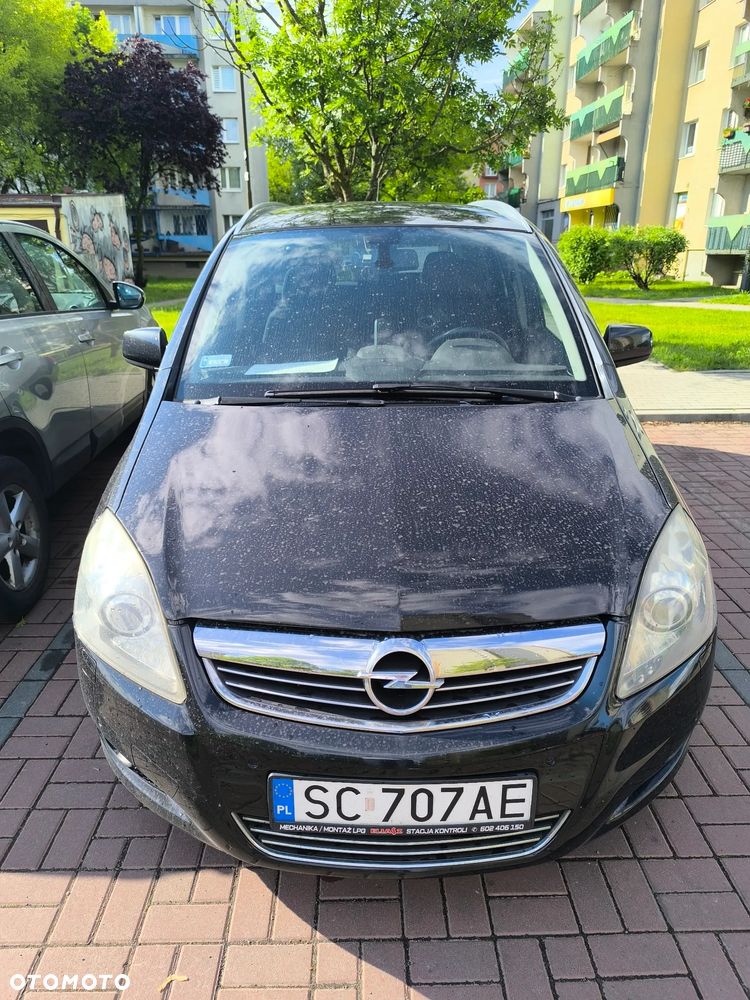 Opel Zafira 1.7 CDTI Cosmo - 1