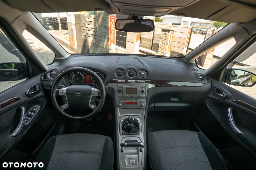 Ford Galaxy 2.0 TDCi Ghia - 20
