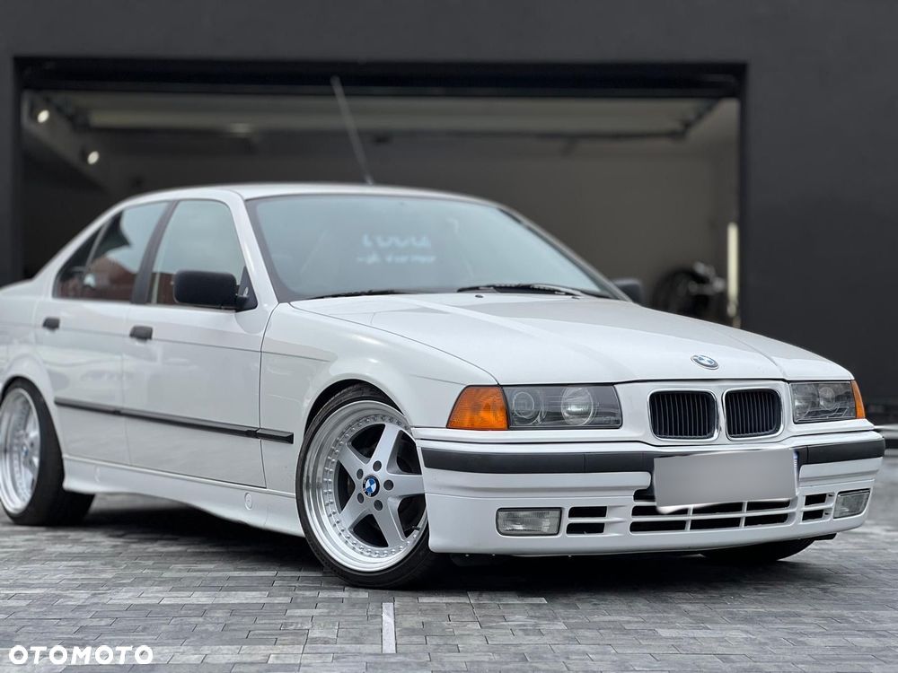 BMW Seria 3 - 1