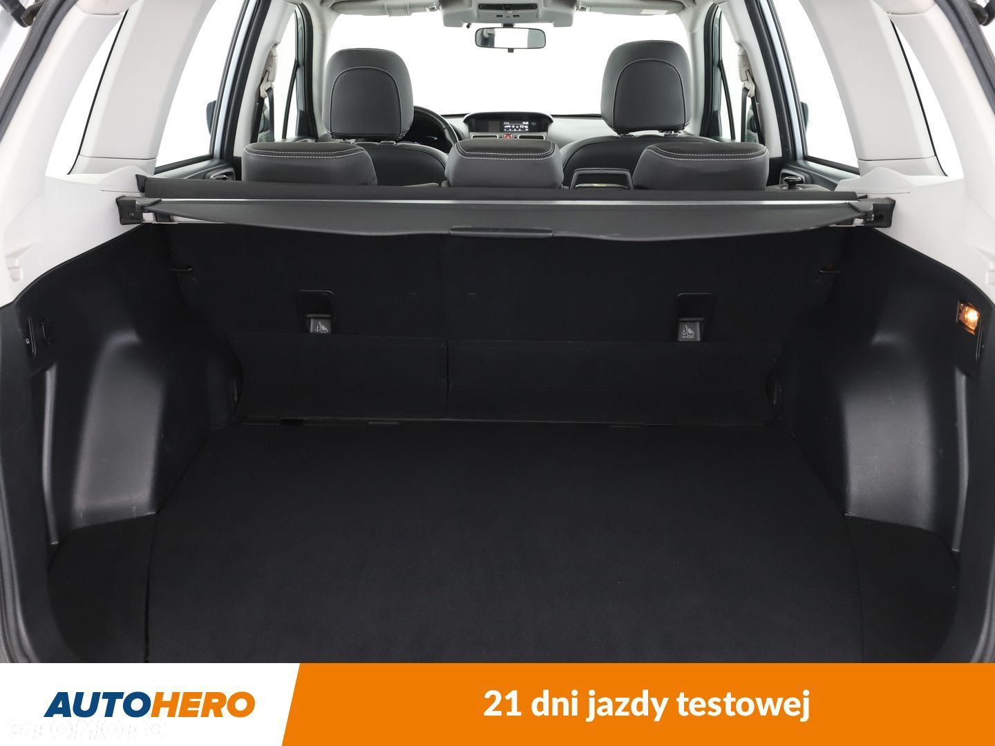 Subaru Forester 2.0 i Active Lineartronic - 17