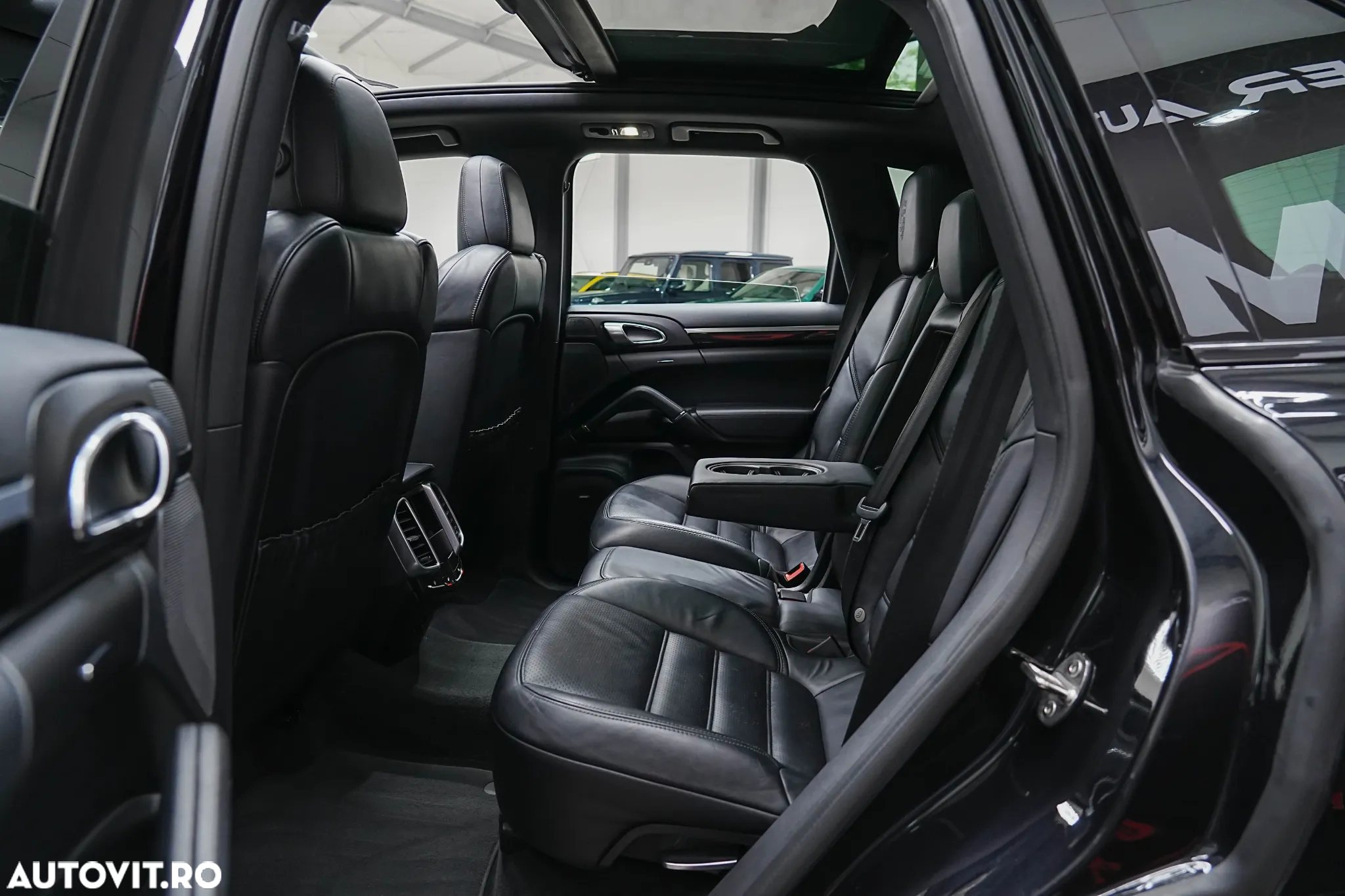 Porsche Cayenne Diesel Platinum Edition - 19