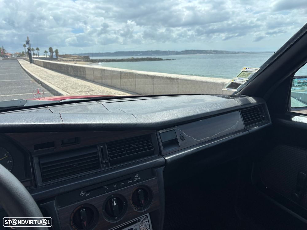 Mercedes-Benz W201 (1982-1993) 190 D 2.0 - 9
