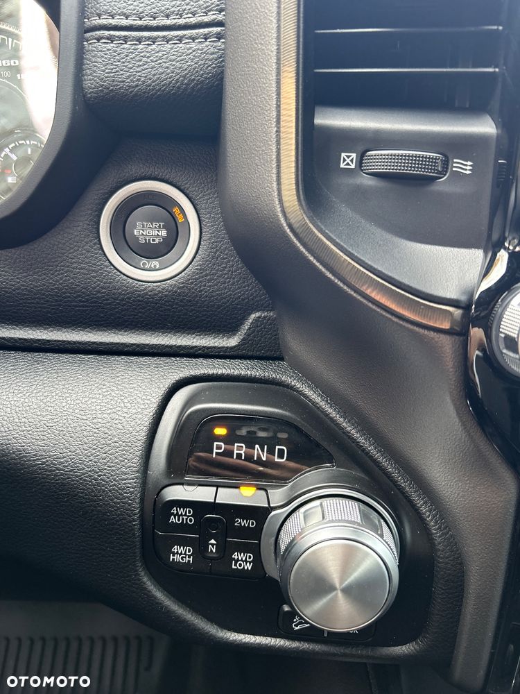 Dodge RAM 1500 5.7 4x4 - 13