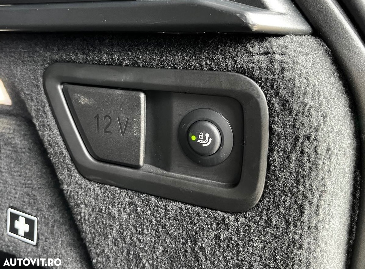 BMW X7 xDrive40i AT MHEV - 32