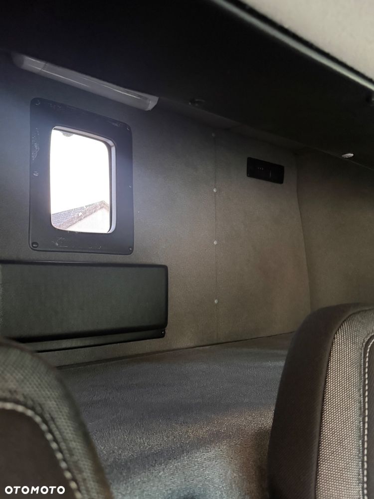 Iveco 35-S18 - 21