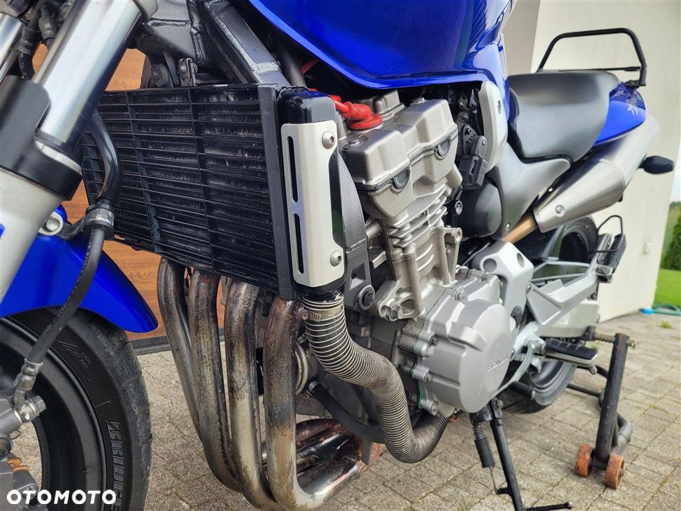 Honda Hornet - 24