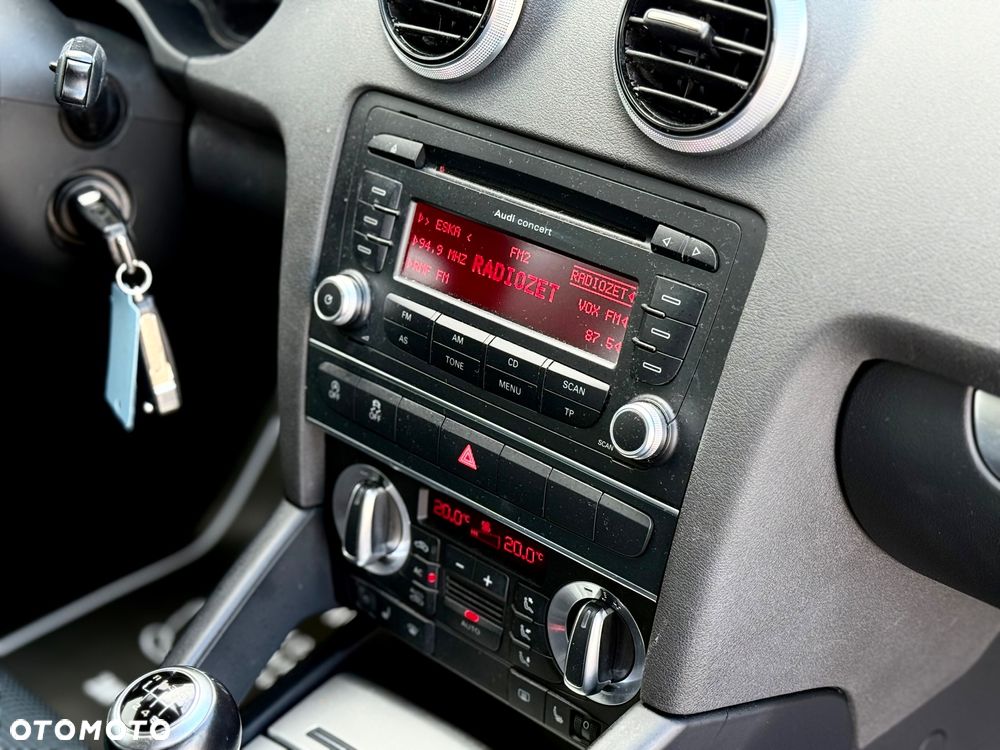 Audi A3 3-drzwiowe 1.4 TFSI S line Sportpaket - 27