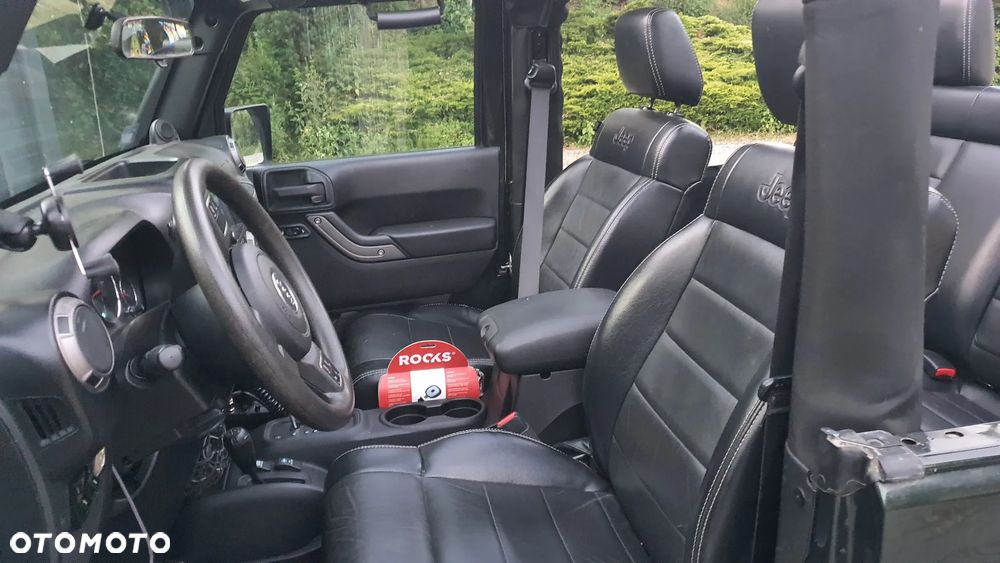 Jeep Wrangler 3.8 Sport - 10
