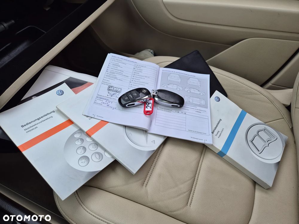 Volkswagen Touareg 3.0 V6 TDI BMT Business Line - 38