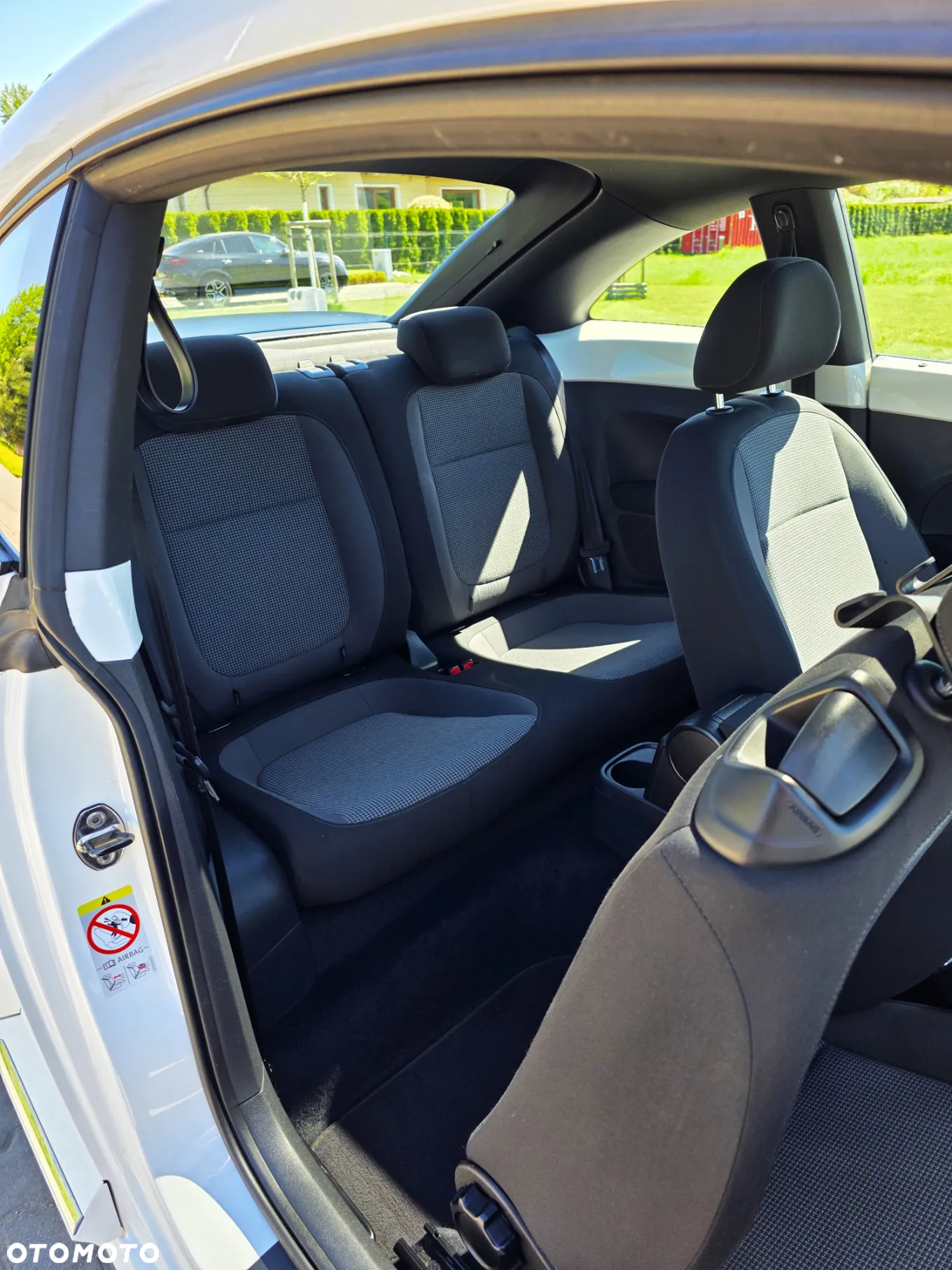 Volkswagen Beetle 2.0 TDI Design DSG - 17