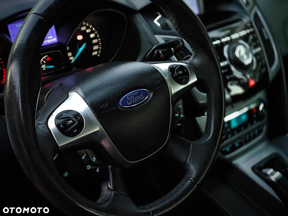 Ford Focus 1.0 EcoBoost Titanium - 6