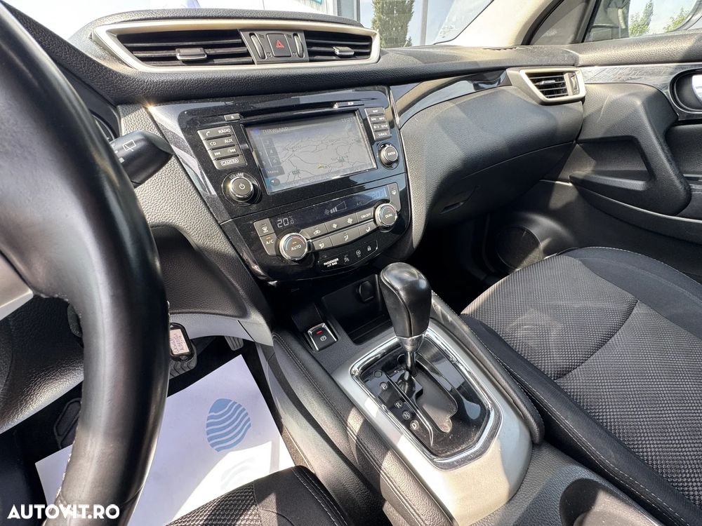 Nissan Qashqai 1.6 DCI Start/Stop X-TRONIC Acenta - 31
