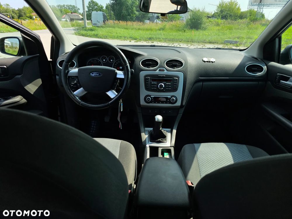 Ford Focus - 14