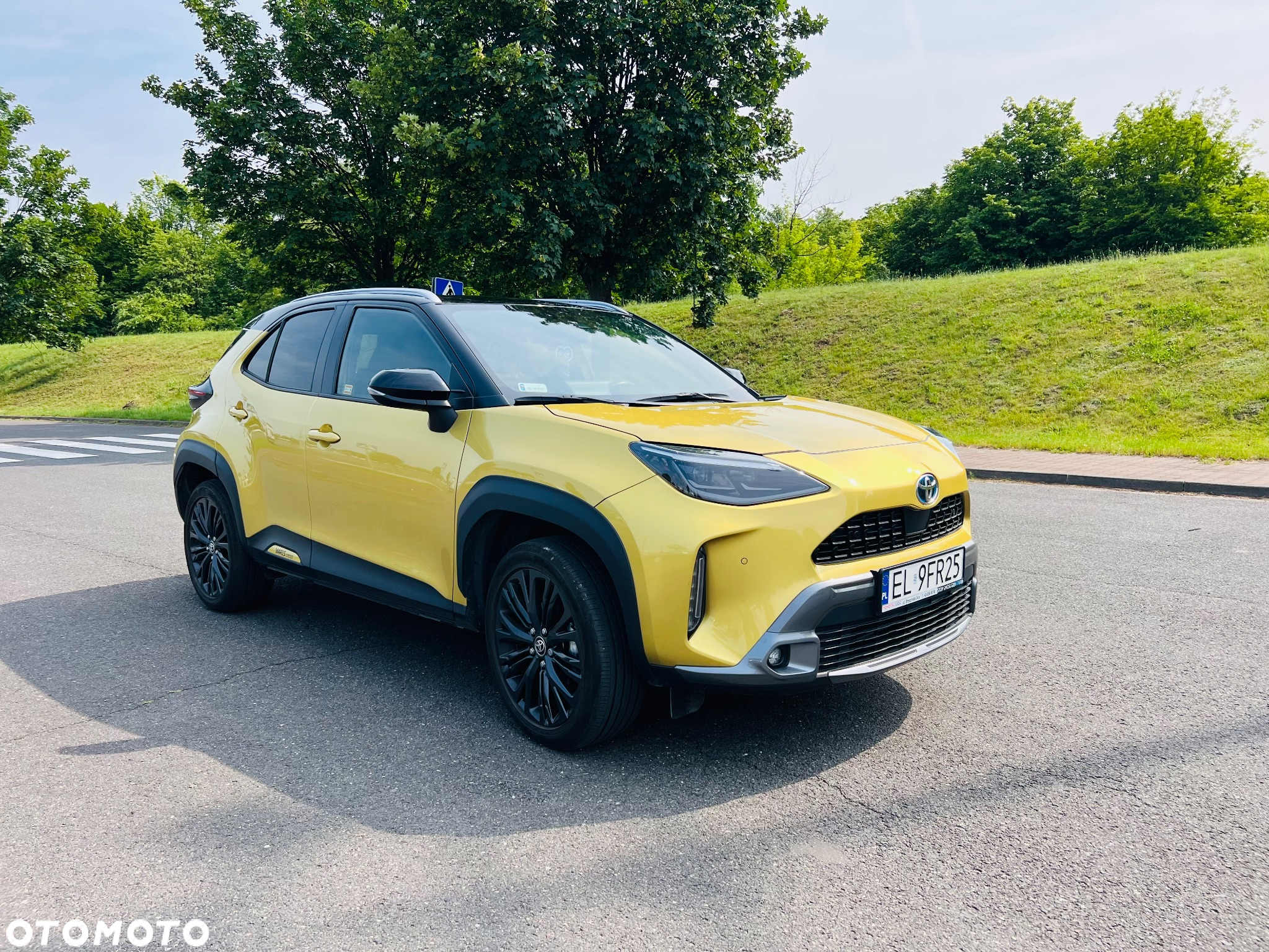 Toyota Yaris Cross Hybrid 1.5 Adventure - 2
