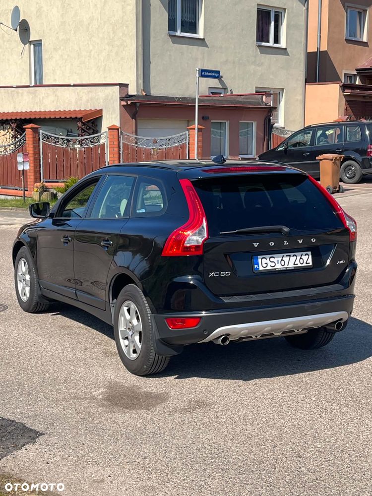 Volvo XC 60 - 8