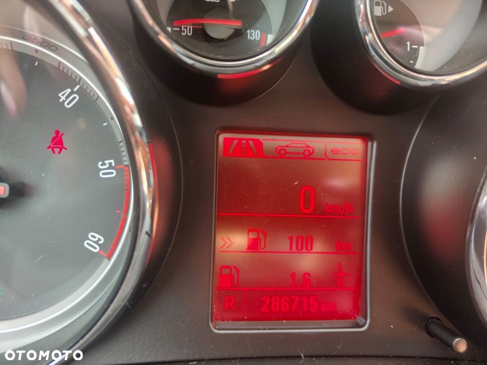 Opel Insignia 2.0 CDTI Active - 11