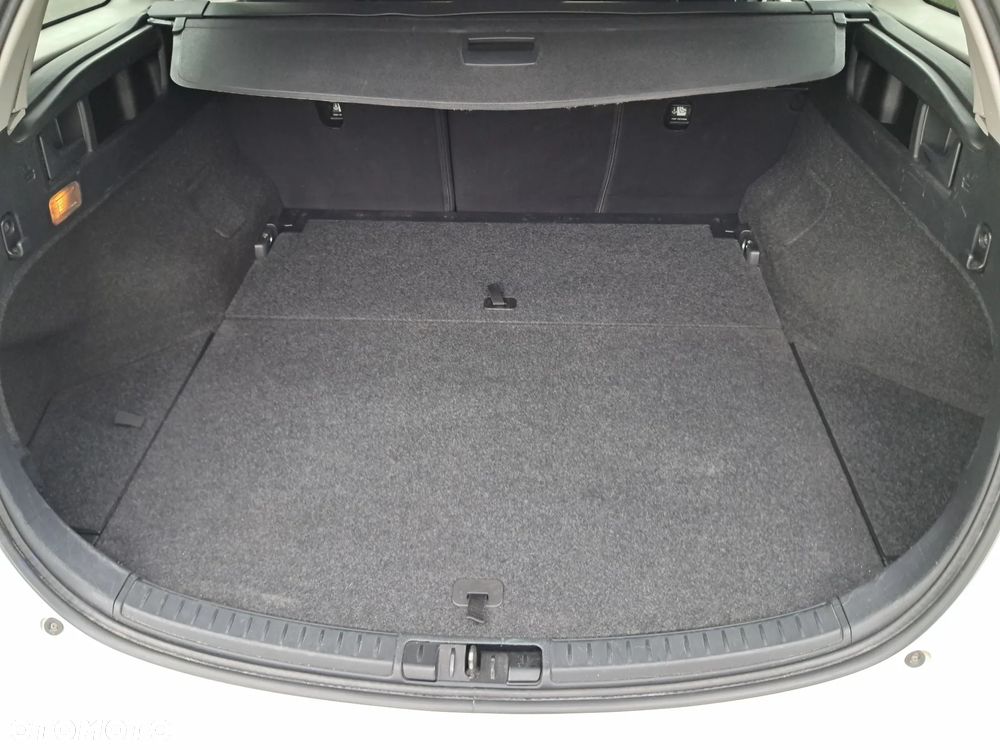 Toyota Auris - 15