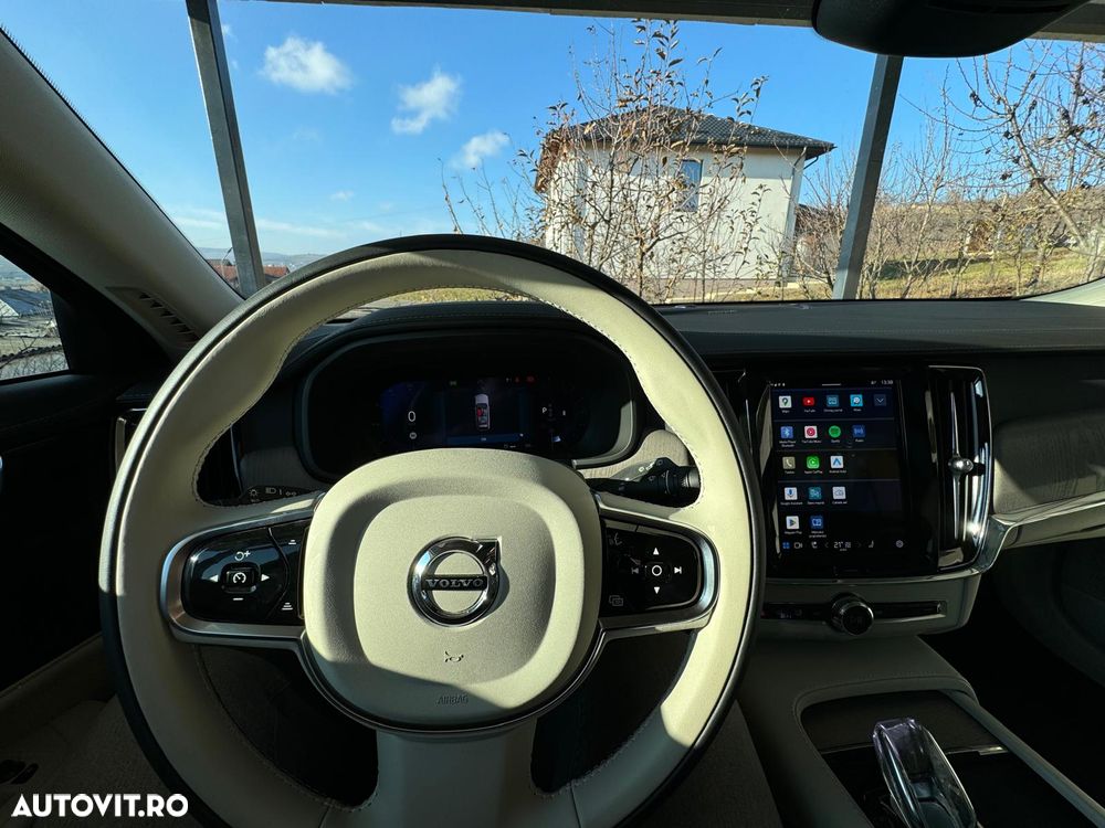 Volvo V90 B6 MHEV AT AWD Plus Bright - 2