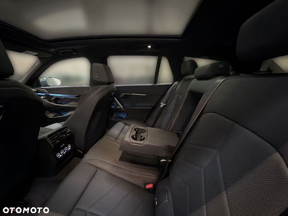BMW Seria 5 - 18