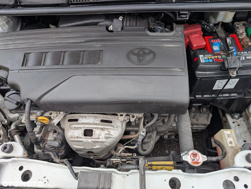 Toyota Yaris 1.33 Active EU6 - 19