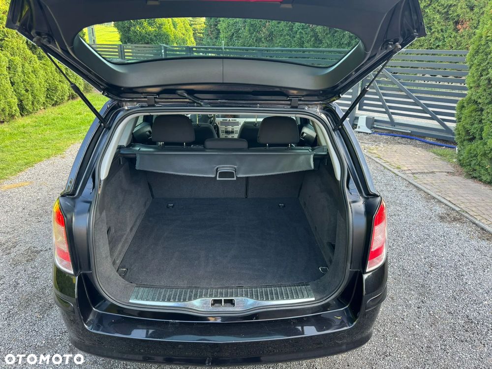 Opel Astra 1.6 Caravan Easytronic Edition - 21