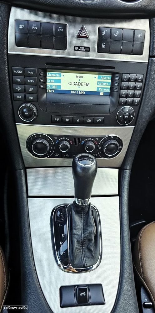 Mercedes-Benz CLK 200 K Avantgarde Aut. - 9
