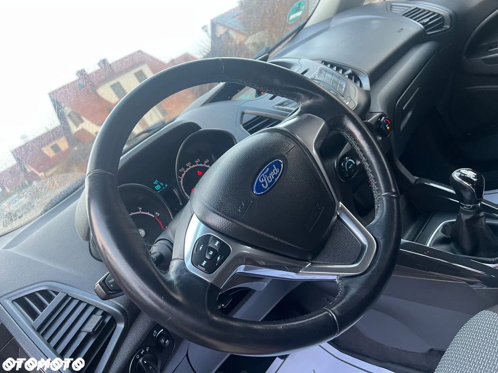 Ford EcoSport - 15