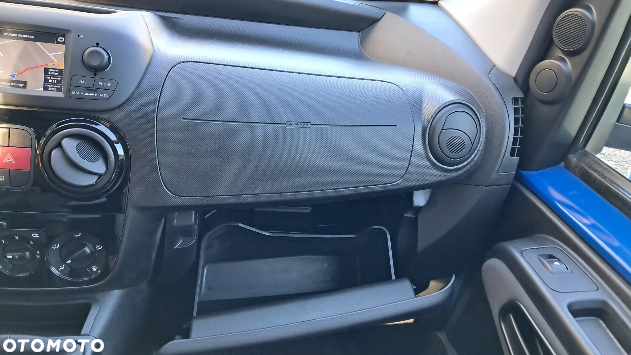 Fiat Qubo - 12
