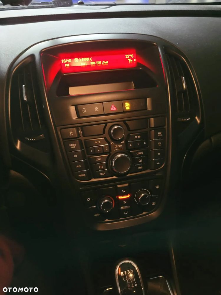 Opel Astra - 2