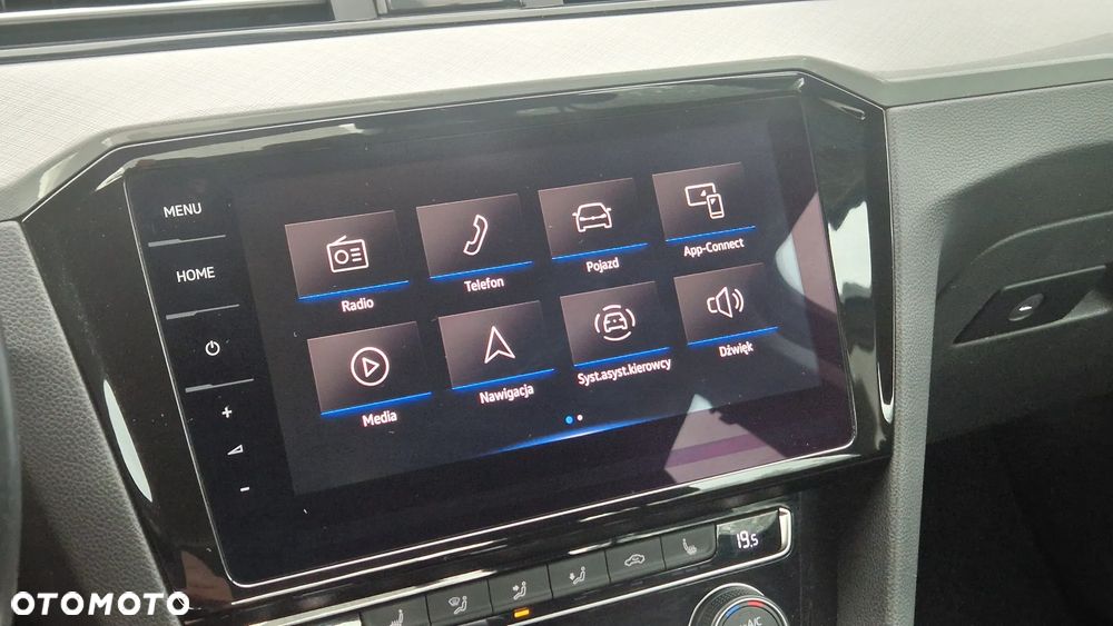 Volkswagen Passat 1.5 TSI EVO Business DSG - 25