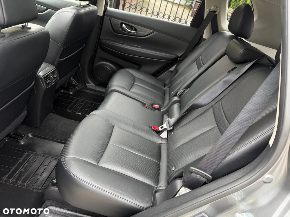 Nissan X-Trail 1.6 DIG-T Tekna 2WD - 31