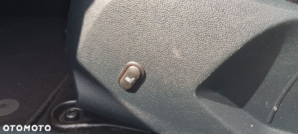 Ford Fiesta 1.25 SYNC Edition - 17