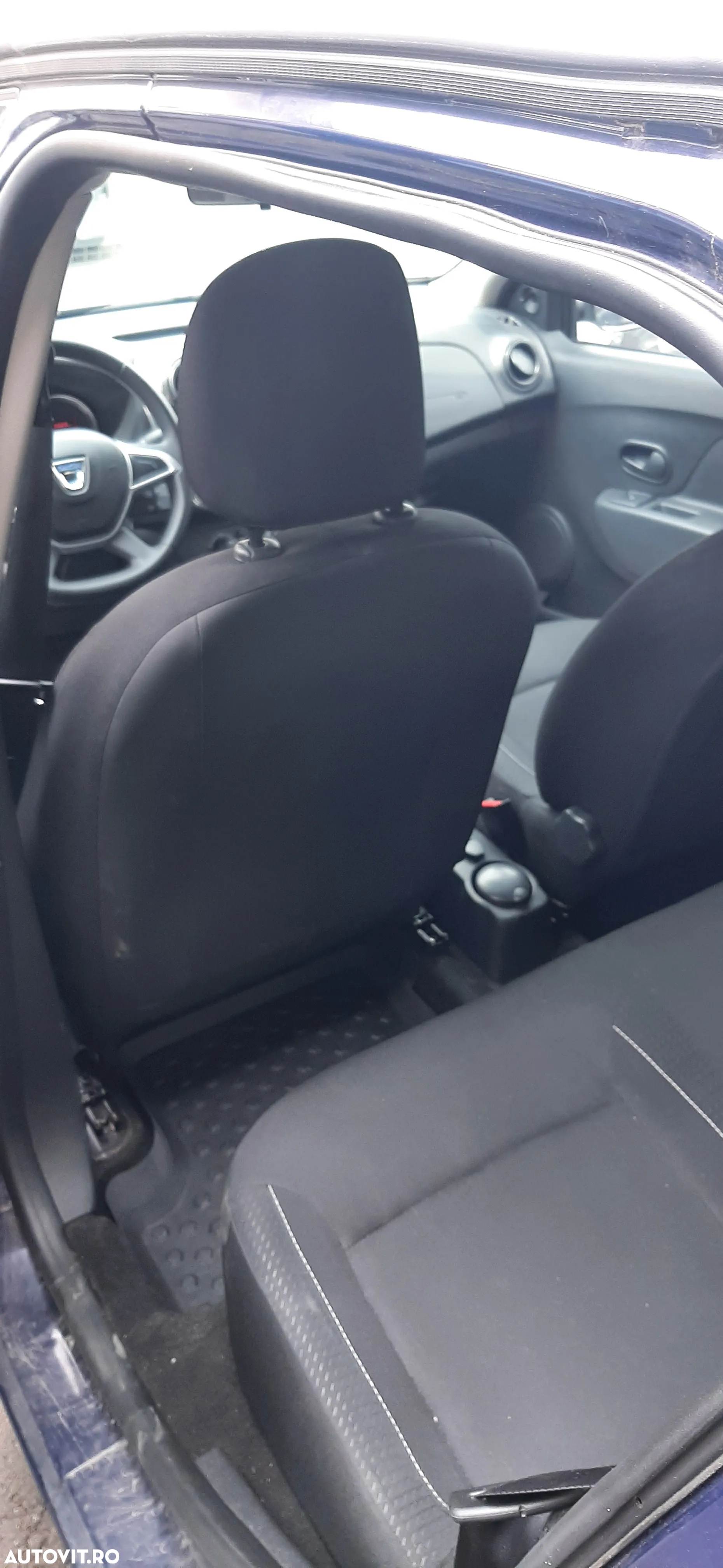 Dacia Logan 1.0 SCe Ambiance - 29