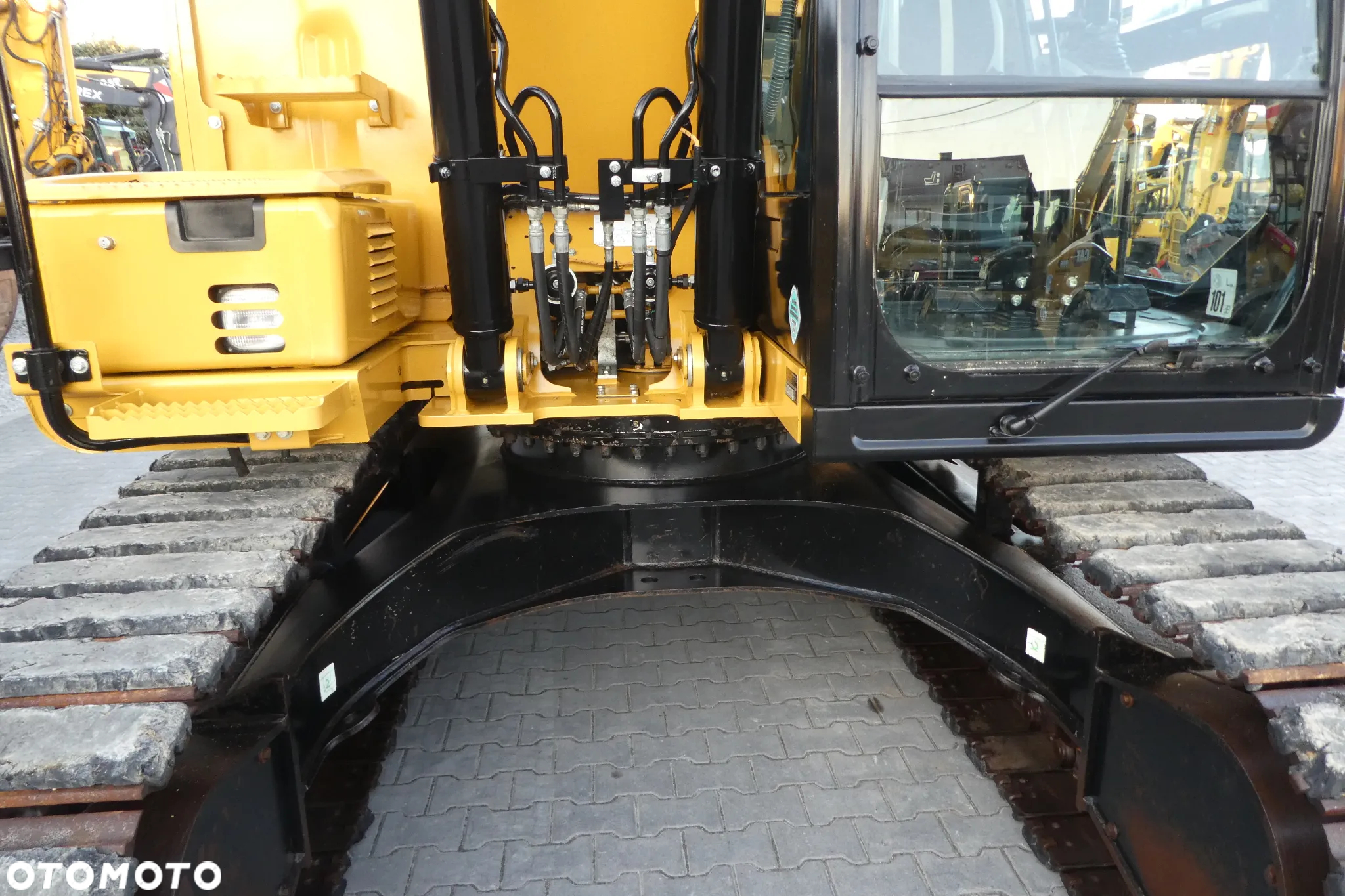 Caterpillar 313FL Z NIEMIEC Z PŁUGIEM - 14