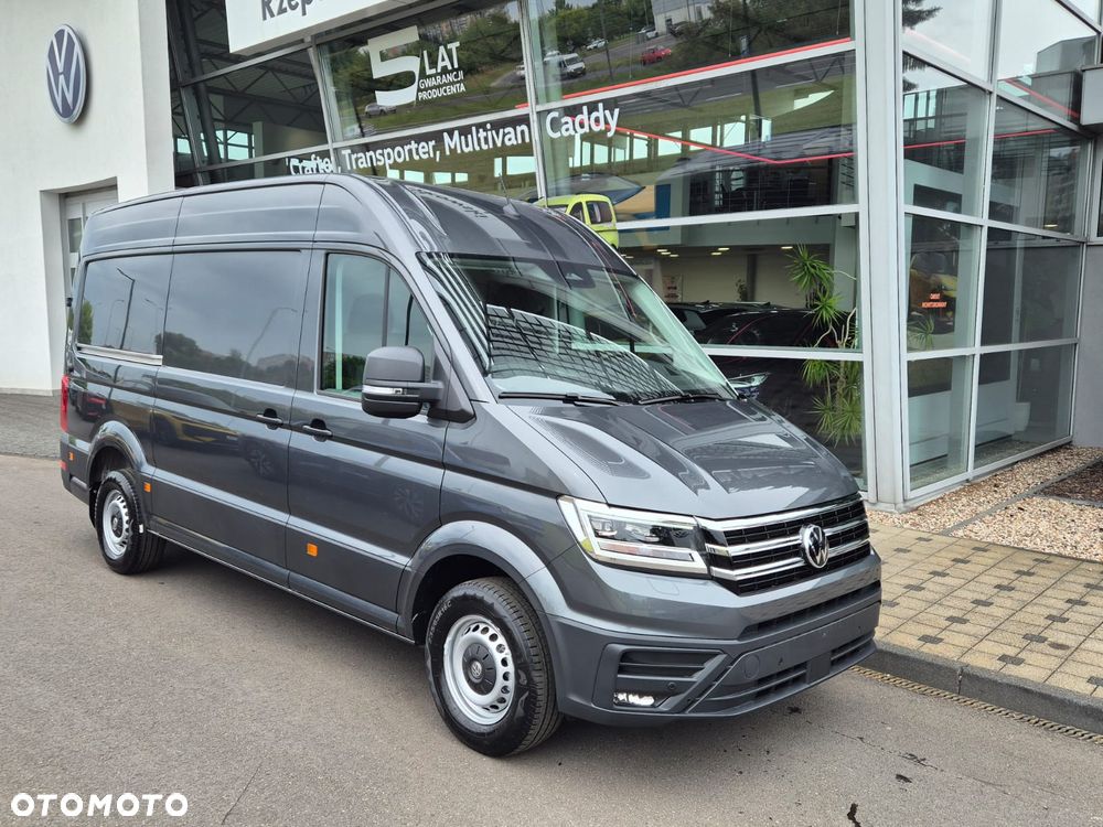 Volkswagen Crafter - 2