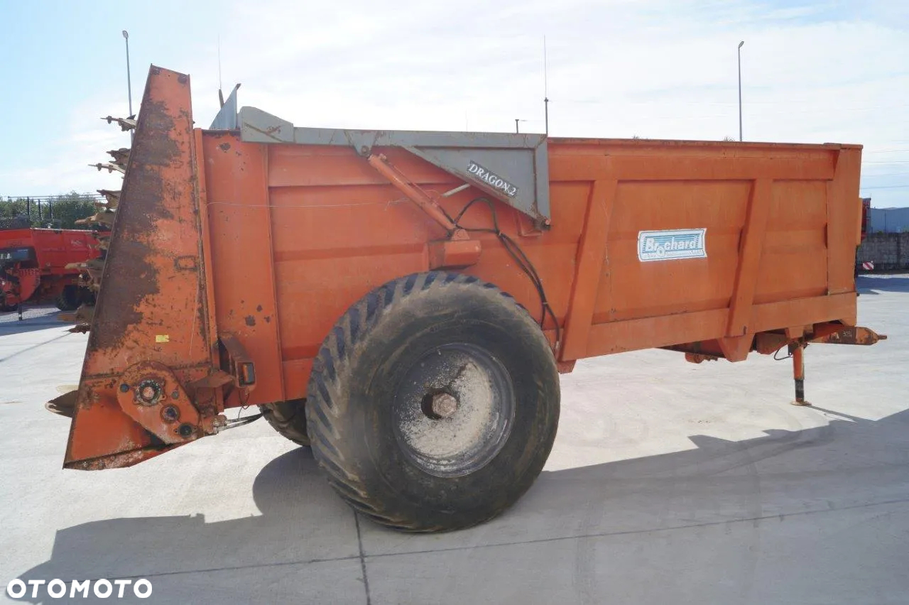 Brochard Rozrzutnik Obornika Dragon 1300 12 Ton - 10