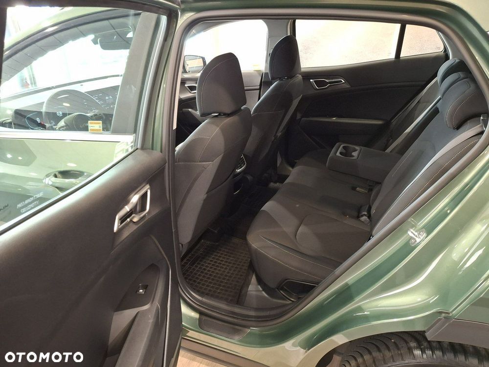 Kia Sportage - 16