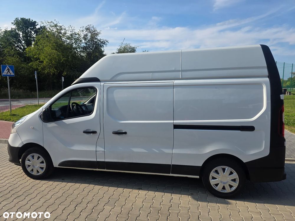 Renault Trafic vivaro 2018 r L2H2 przebieg 107400 km dlugi wysoki klima tempomat nawigacja - 7