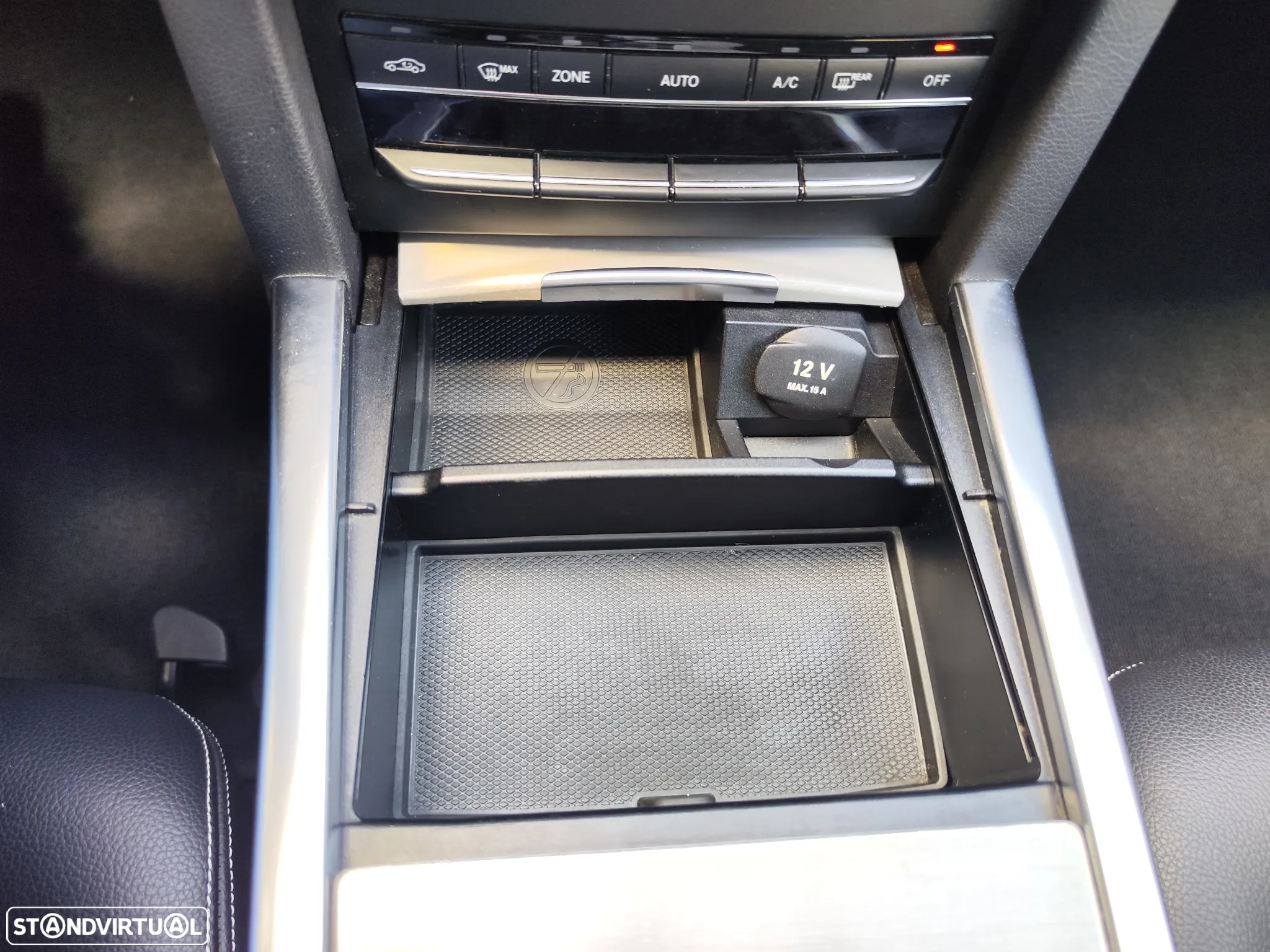 Mercedes-Benz E 300 Bluetec Hybrid Avantgarde - 35