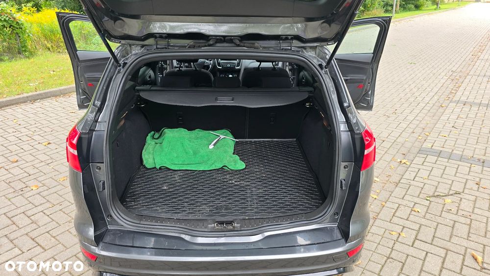 Ford Focus 1.5 EcoBoost ST-Line - 24