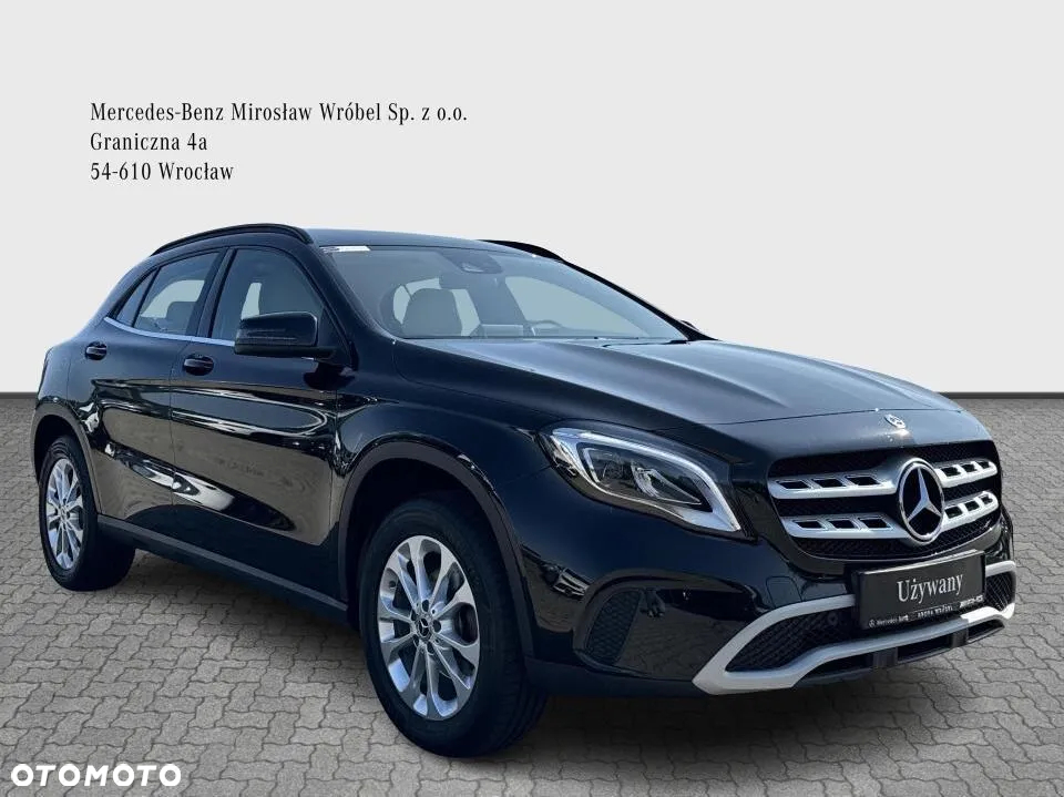 Mercedes-Benz GLA 200 7G-DCT - 7