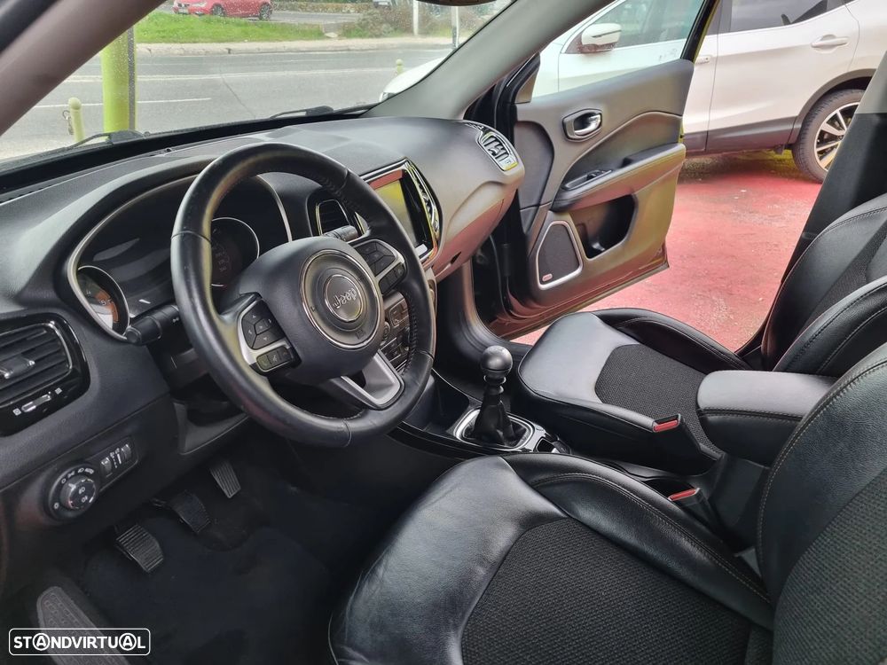 Jeep Compass 1.6 M-Jet Limited - 34