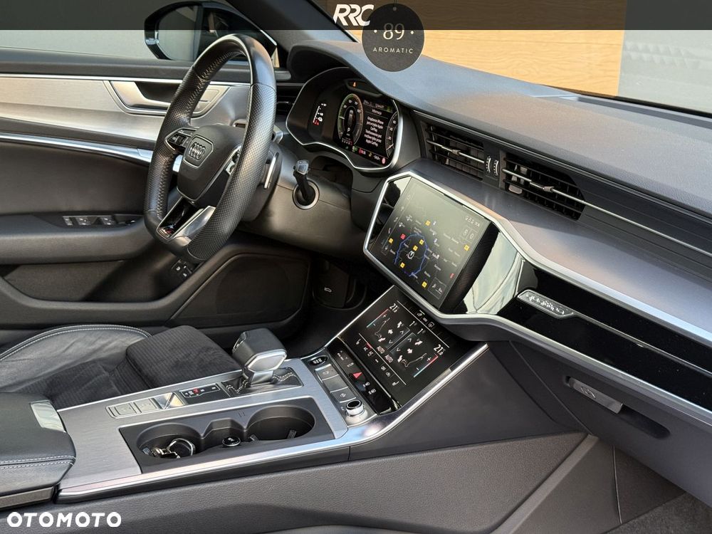 Audi A6 Avant 55 TFSI e quattro S tronic sport - 22