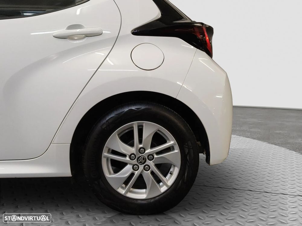 Toyota Yaris 1.0 VVT-i Comfort Plus - 36