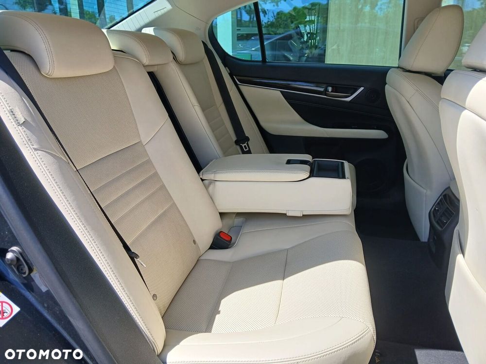 Lexus GS - 29