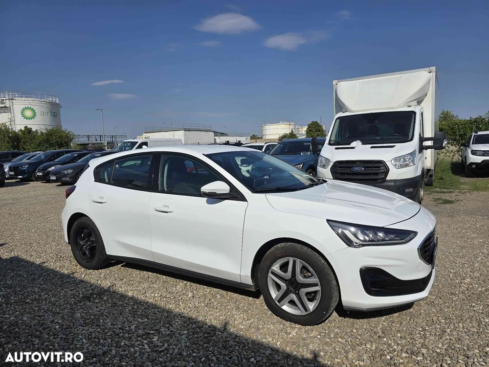 Ford Focus - 3
