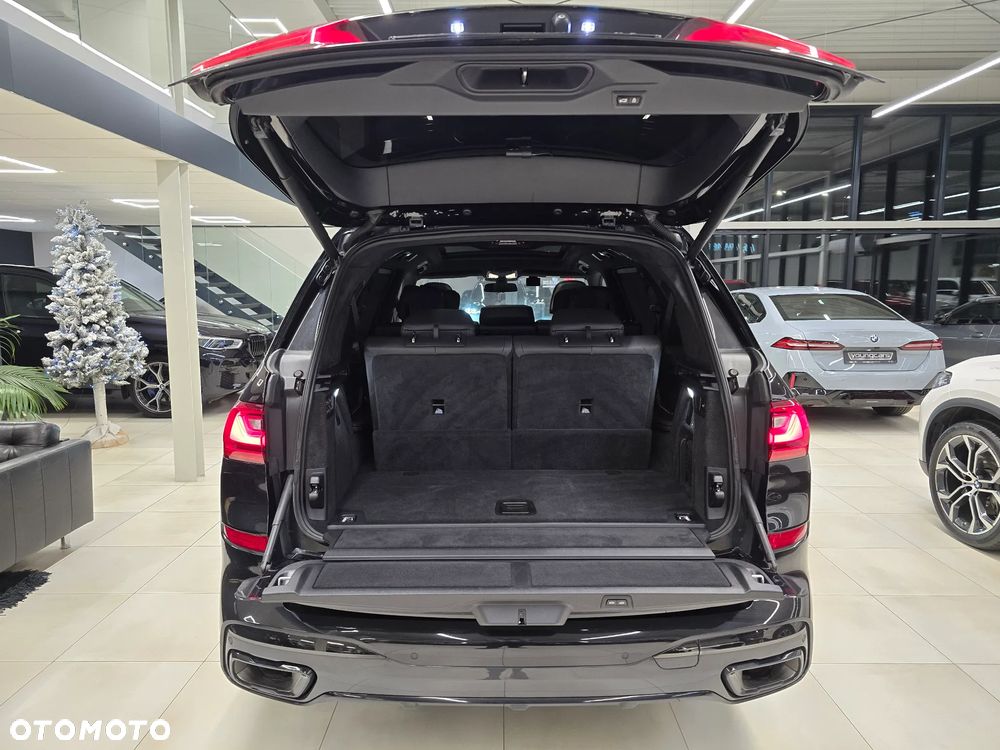 BMW X7 M50d sport - 7