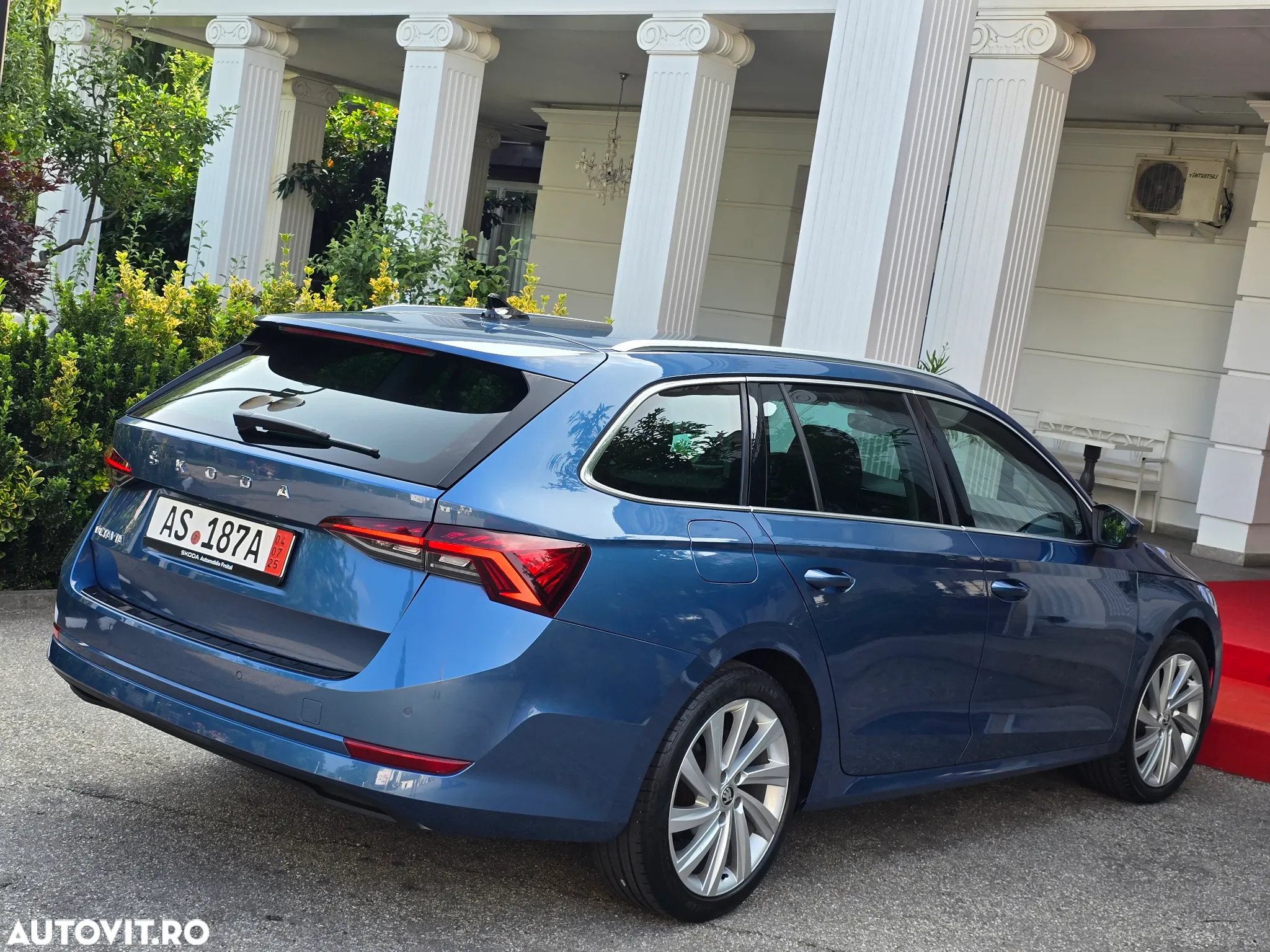 Skoda Octavia 2.0 TDI DSG First Edition - 3