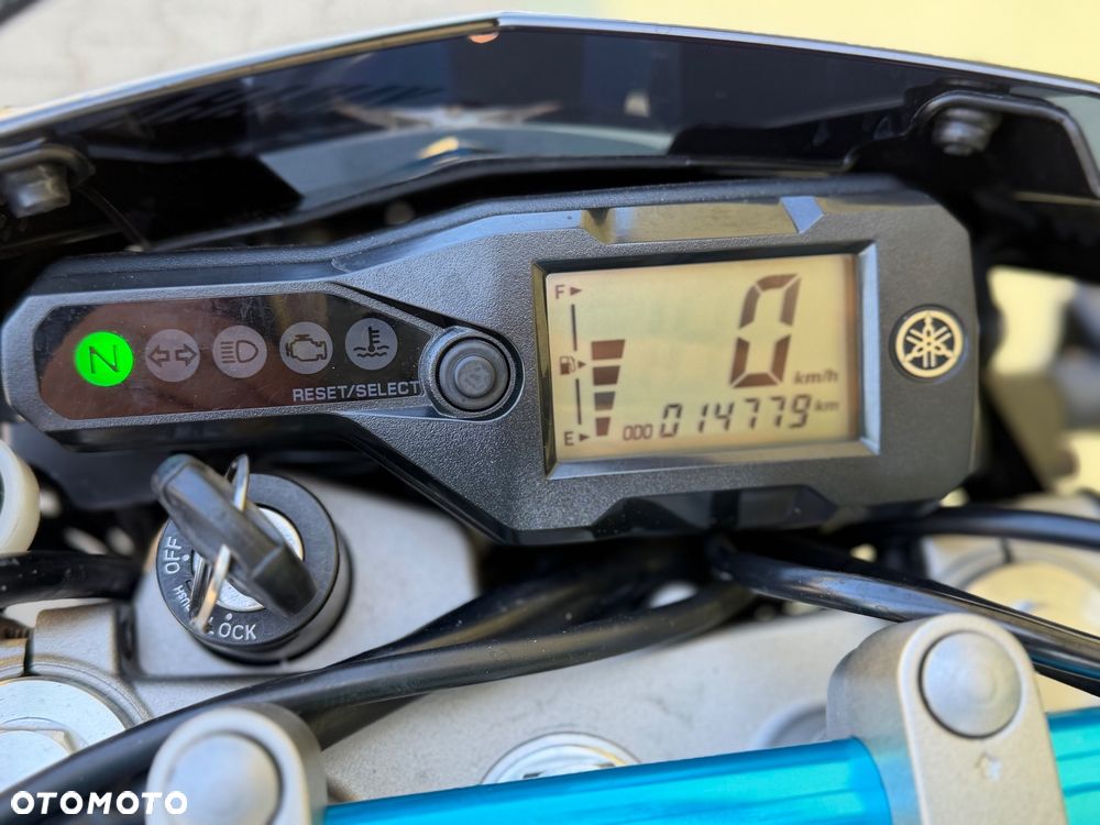 Yamaha WR - 35