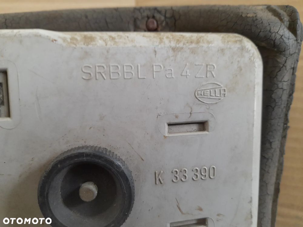 Lampa prawy tył Mercedes W114 W115 Hella SRBBLPa4ZR - 5